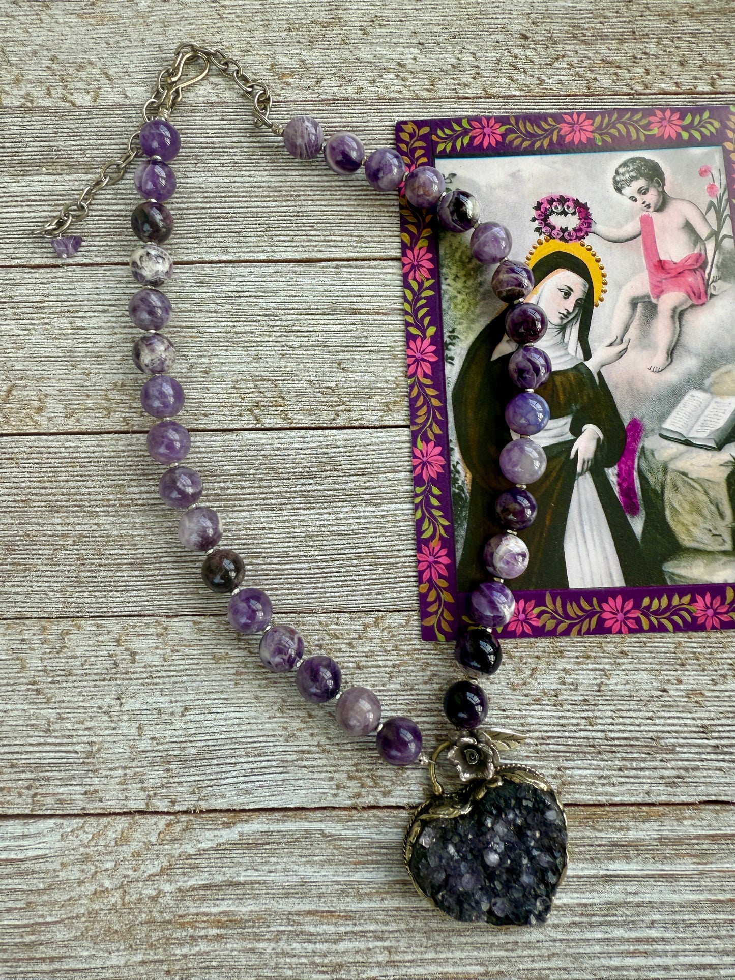 Amethyst druzie heart pendant on amethyst beads necklace. 18.5-24”.