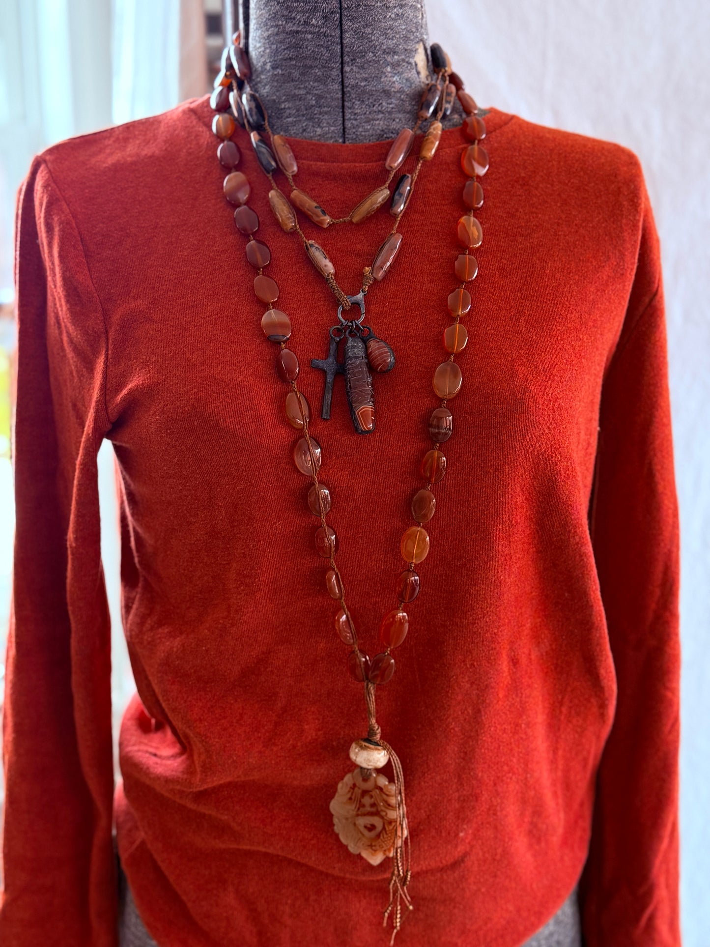 Hand knotted carnelian agates with sterling clasp and (removable) agate pendants long necklace.