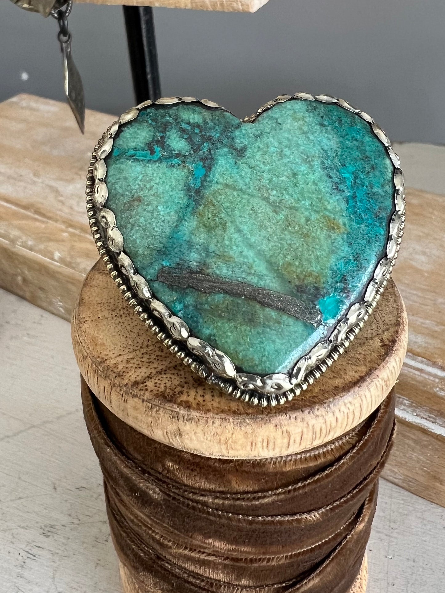 Large Tibetan turquoise heart ring. Adjustable.