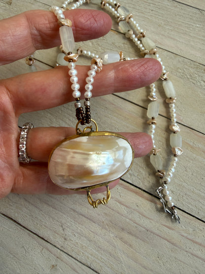 White shell pendant with moonstone and natural pearl necklace.