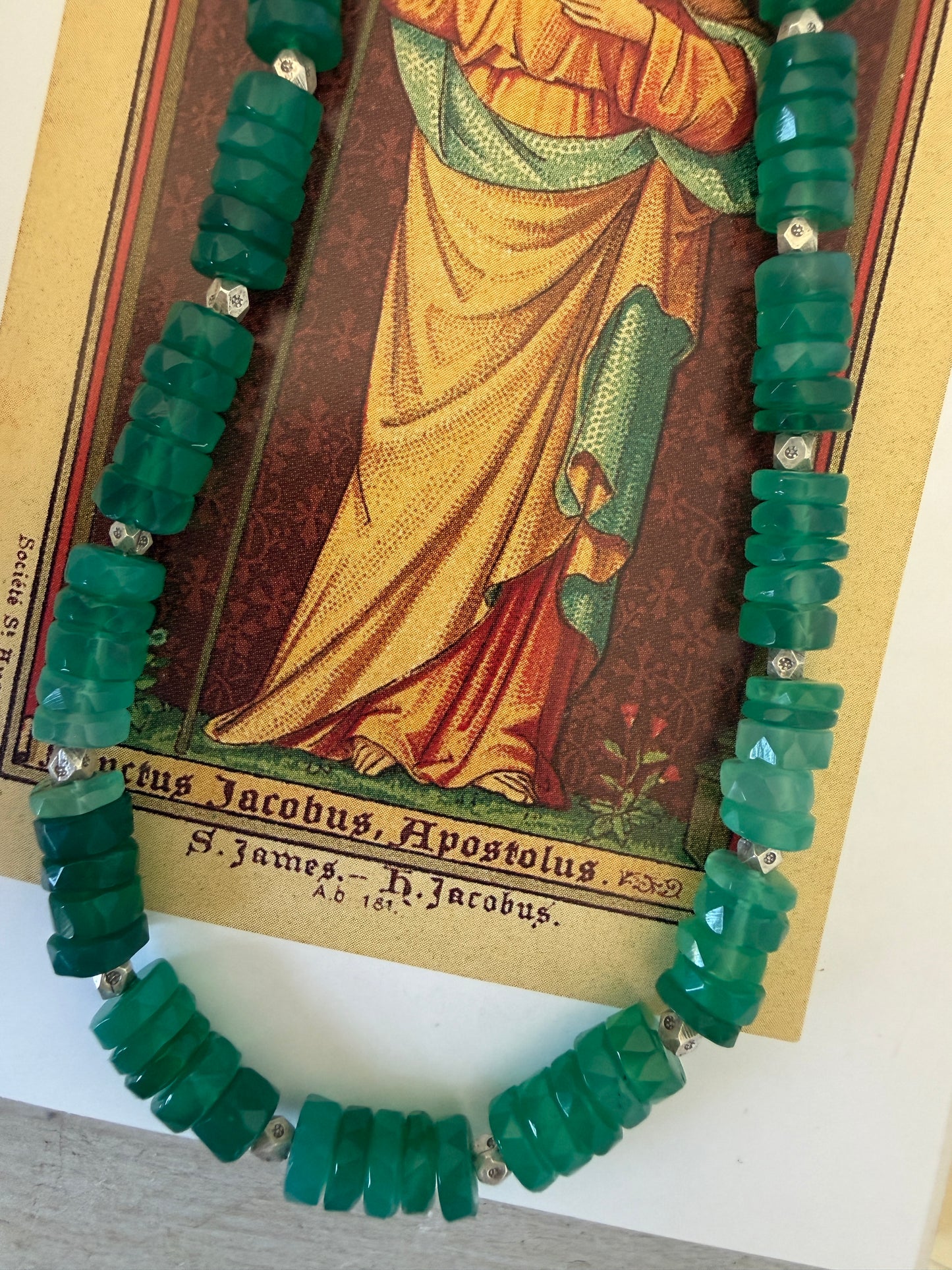 Green onyx short necklace with fine silver cube accents. Fine silver toggle clasp. 17”.